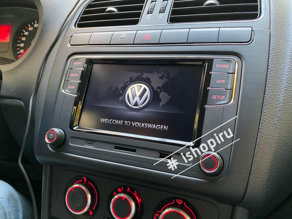 Штатная магнитола Volkswagen R370 CarPlay AndroidAuto MirrorLink —  Аудиосистемы и компоненты Volkswagen Skoda Seat Audi